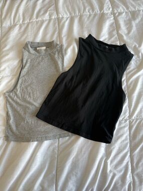 Omega Black & Gray Sleeveless Mock Neck Tank Tops
